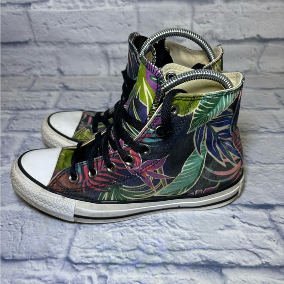 Converse Chuck Taylor All Star Tropical Floral High Tops 155393C Men 5 Women 7 - Picture 2 of 13